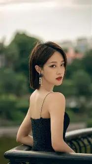 胡歌力挺袁,弘话剧演出,献花篮署名,易倍体育平台,易倍体育官方网站,易倍体育登录入口,易倍体育app下载